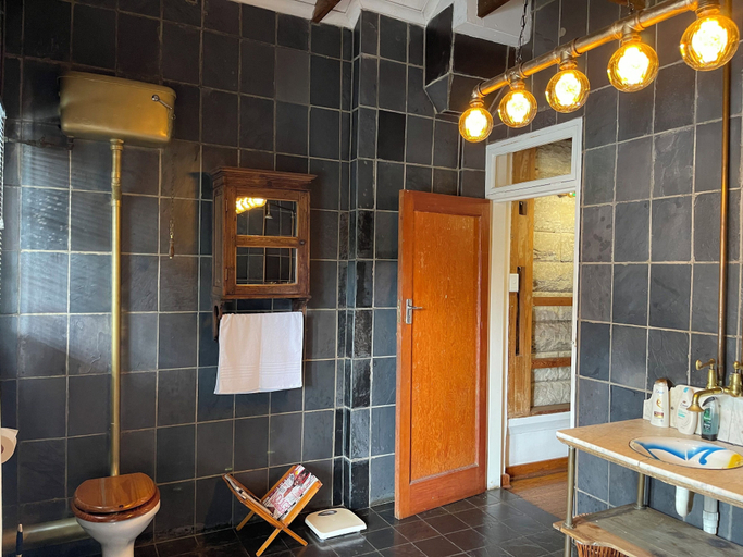 Bathroom 5, Sandton Farmhouse, City of Johannesburg