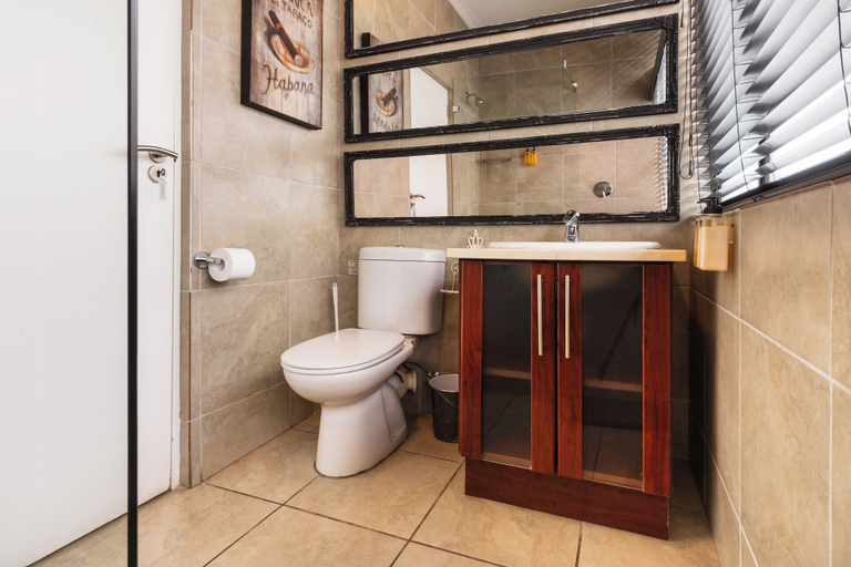 Bathroom, Avemore Eikehof No 24, Cape Winelands