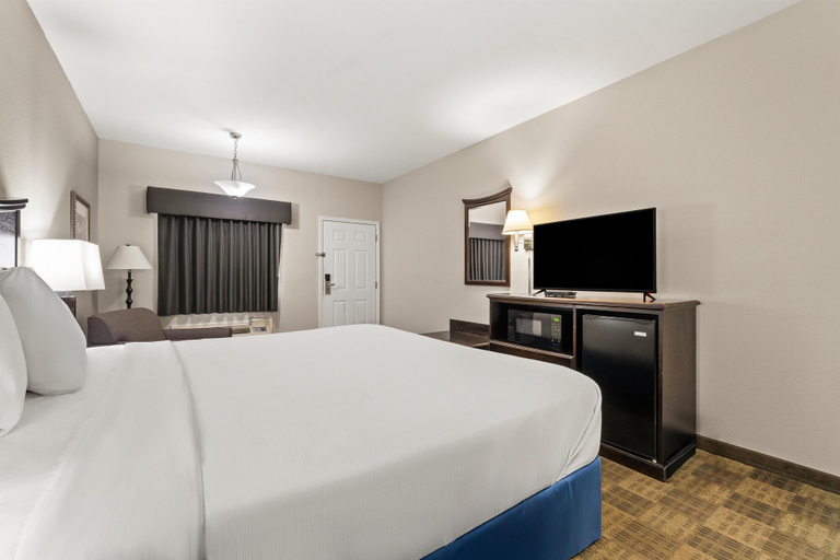 Bedroom 3, Americas Best Value Inn Byhalia, Marshall