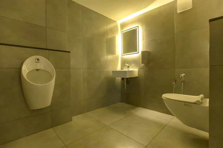 Bathroom 4, The Nisha Continental, Kottayam