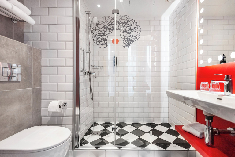Bathroom 5, ibis Styles Szczecin Stare Miasto, Szczecin
