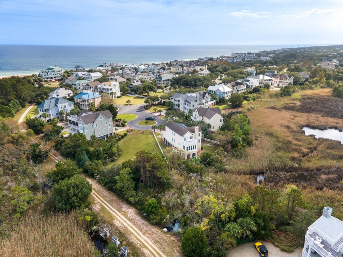 Aerial view, Adrift at DeBordieu Colony, Georgetown
