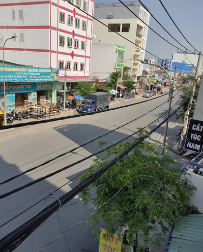 Others 4, Hoa Anh Anh, Tân Bình