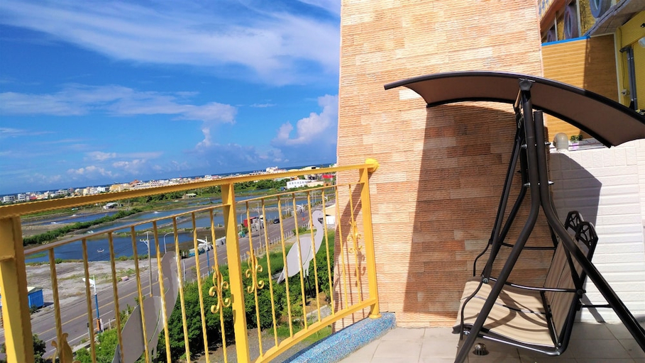 Others 5, Top Bay B 'N B, Pingtung