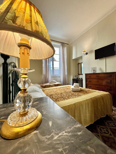 Bedroom 4, Lucca Charm, Lucca