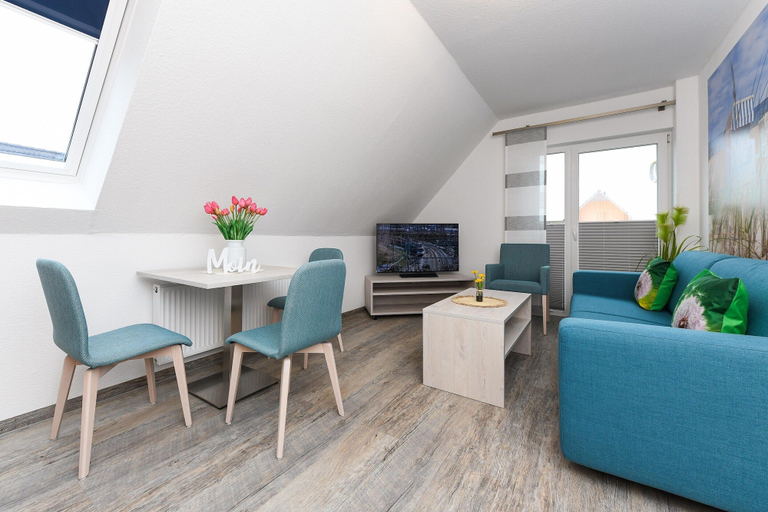 Living room 3, Gemuetliche Ferienwohnung im Obergeschoss, Bensersiel, Wittmund