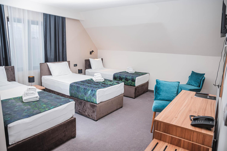 Bedroom 2, Aloha Hotel Nis, Niš