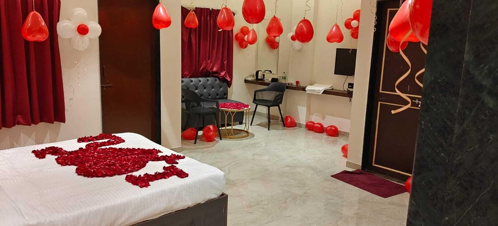 Room 5, Hotel lotus exicutive, Pune