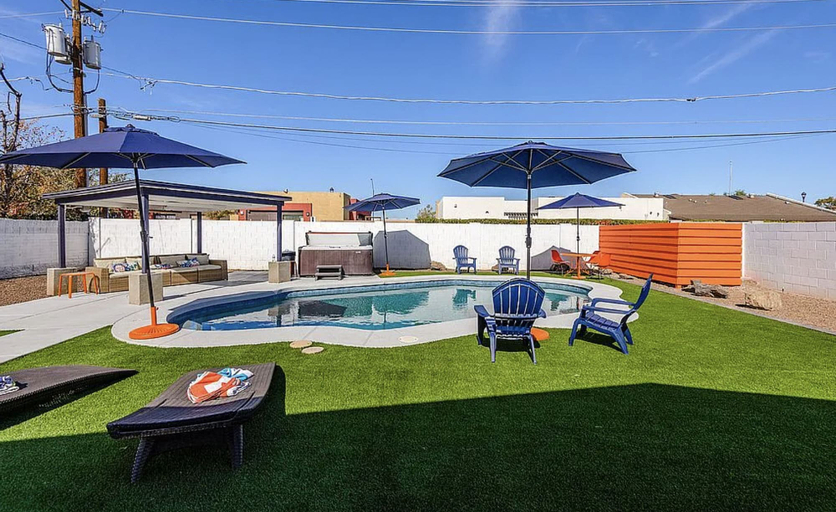 Room 4, Edgemont in Scottsdale, Maricopa