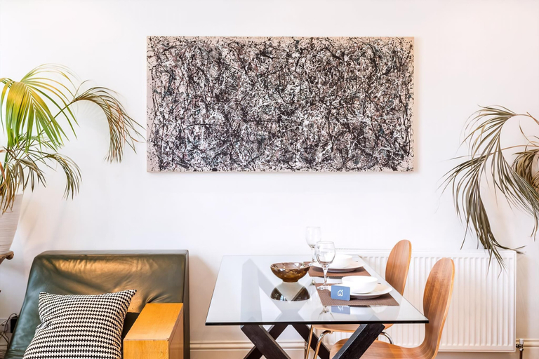 Others 5, Bright and Spacious Notting Hill Nest, London