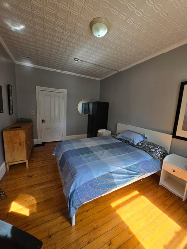 Room 5, Kevinsrentals Dot Com, Providence