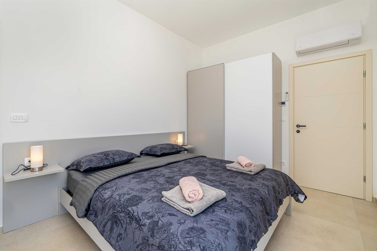 Room 5, Villa Fuska With Private Pool, Krk