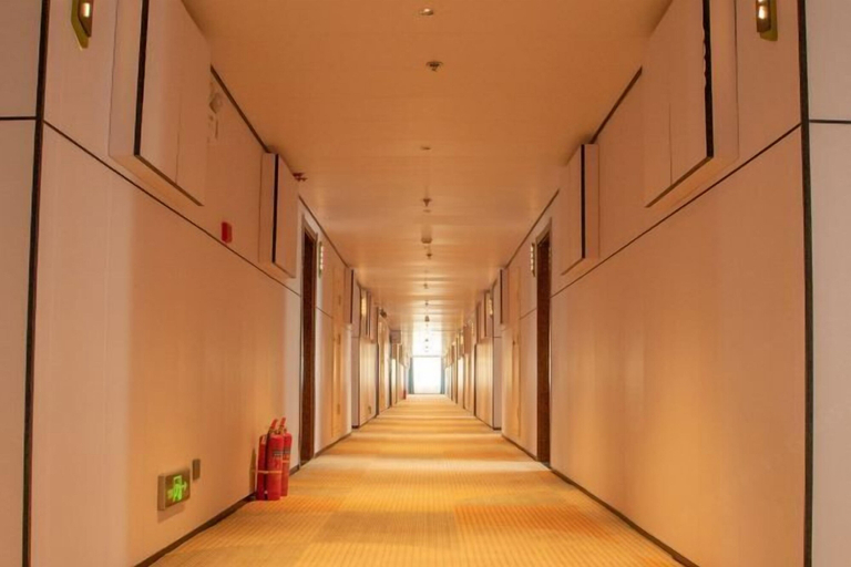 Others 5, Memo's Hotel, Hulunbuir
