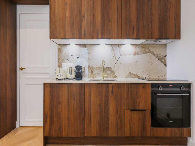 Others 3, Charming flat - 2BR 6P - Arc de Triomphe, Paris