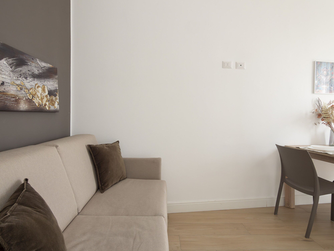Room 4, Spinoza - Modern 1 br With Balcony Steps From Piola, Milano