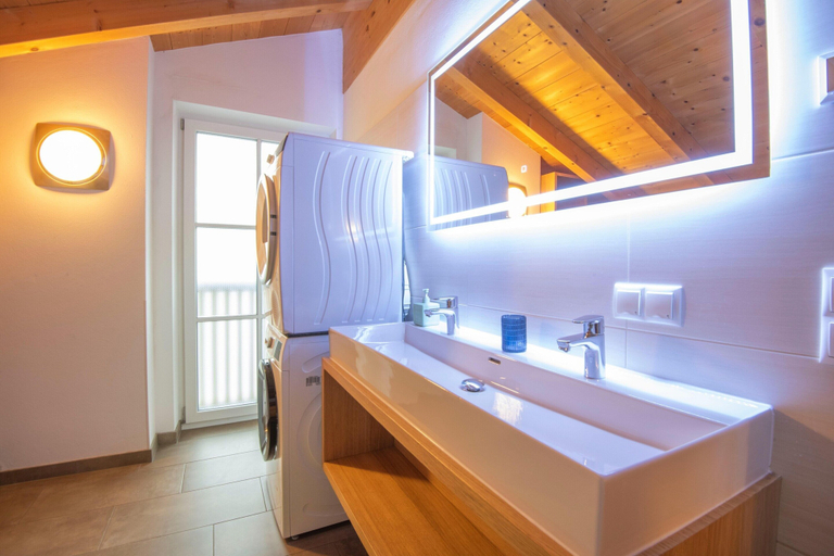 Bathroom 3, Luxury apartment in Brixen, Kitzbühel