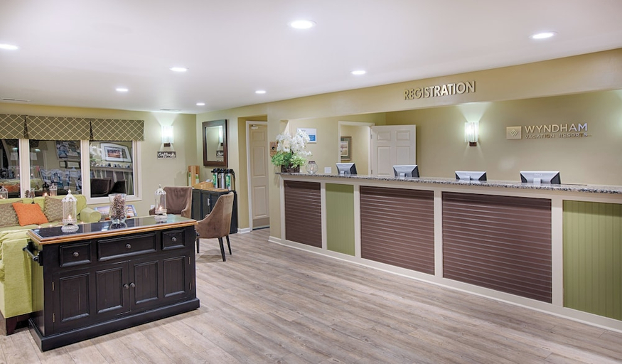 Food & Drinks, Club Wyndham Ocean Ridge, Charleston