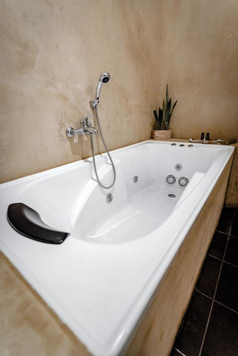 Bathroom 4, Melheim Resort and Spa, Hildummulla