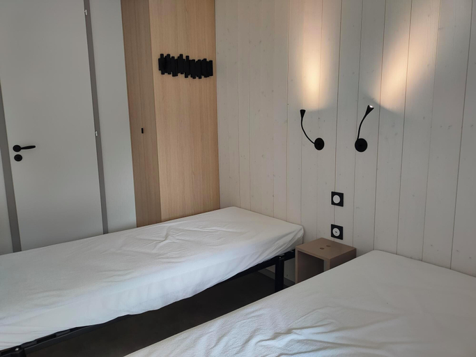 Bedroom 2, VVF Les Sableaux à Noirmoutier, Vendée