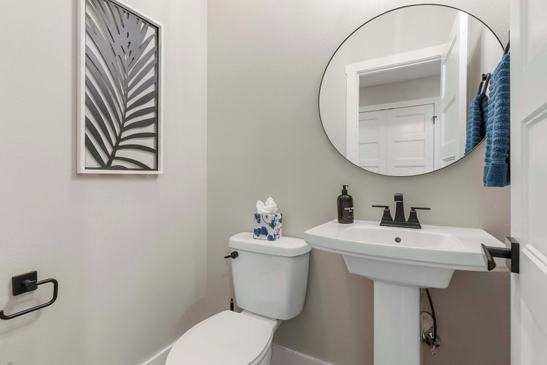 Bathroom 3, Ingallview at Branson Cove - Indoor Pool, Taney