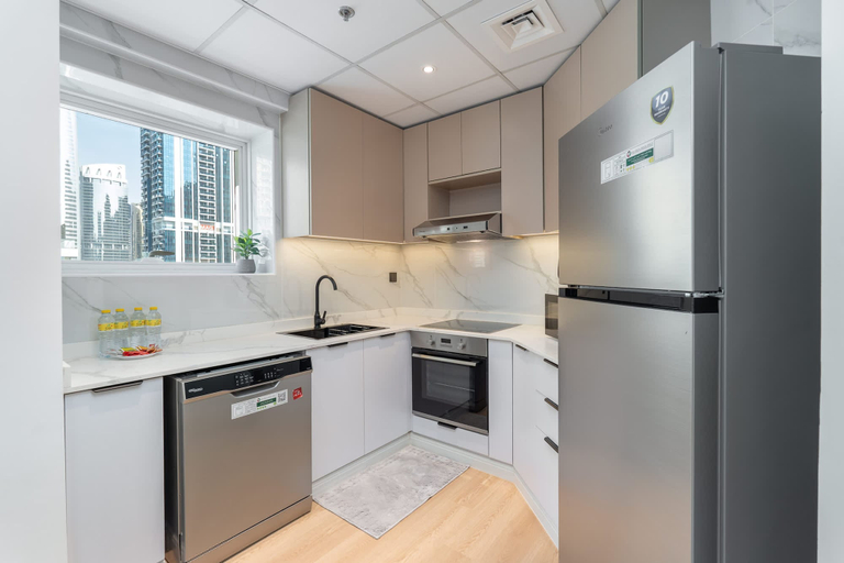 Room 2, Sleeps 4 in This 2 Bedroom Apartment in Dubai Gate 2, Dubai