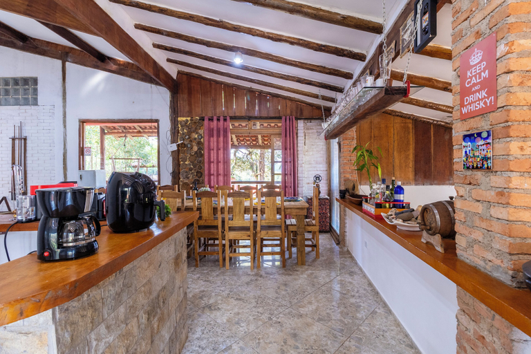 Private kitchen 4, Sítio com 5 suítes e piscina, Ibiúna