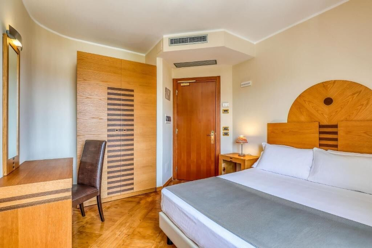 Bedroom 4, Hotel PentHouse, Perugia