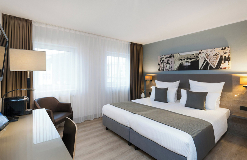 Bedroom 2, Leonardo Hotel Nürnberg, Nürnberg