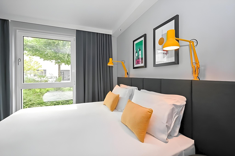 Bedroom 3, Staycity Aparthotels, Heidelberg