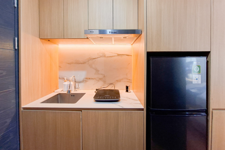 Others 4, Comfortable and Relaxing Living in Studio at Apartment Collins Boulevard by Travelio, Tangerang