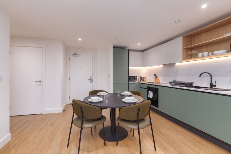 Room 4, Verdant in Bristol With 1 Bedrooms and 1 Bathrooms, Bristol