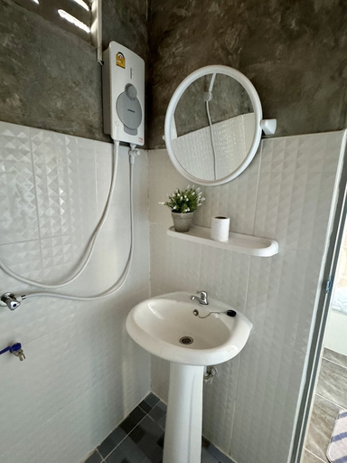 Bathroom 3, Sunshine Rest Resort, Muang Ubon Ratchatani