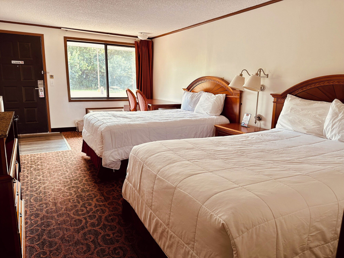 Bedroom 4, Stay Inn, Ottawa
