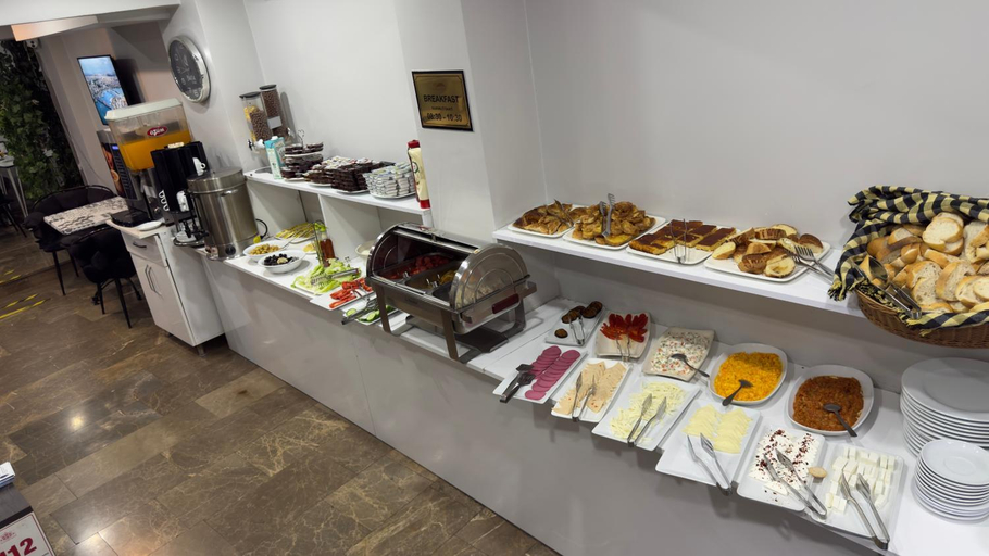 Food & Drinks 4, Carvan hotel, Fatih