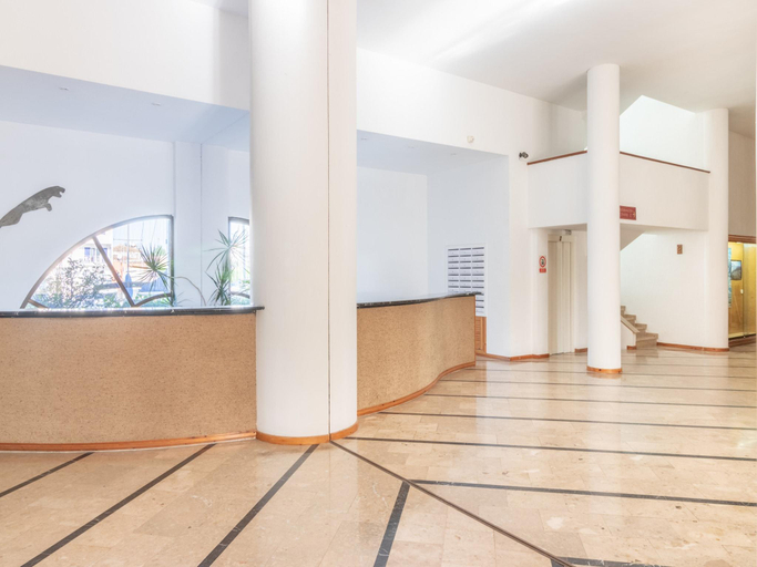 4, Apartment in Empuriabrava with Canal Views, Girona