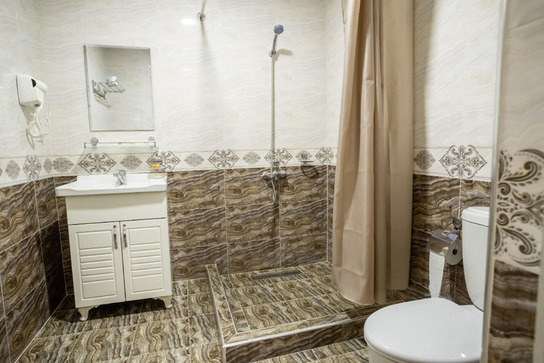 Bathroom 3, Hotel Osiyo Plaza, Samarkand