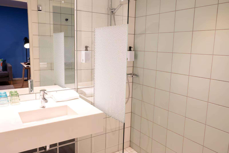 Bathroom 4, Scandic Vulkan, Oslo