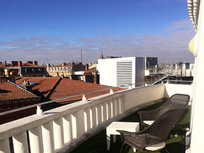 Exterior & Views 2, Hôtel Ours Blanc Place Wilson, Haute-Garonne