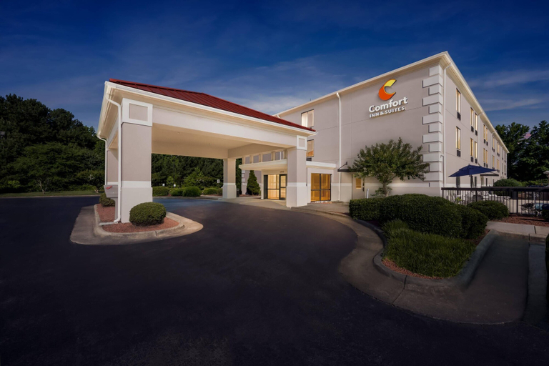 Exterior & Views 2, Comfort Inn & Suites Oxford South, Granville