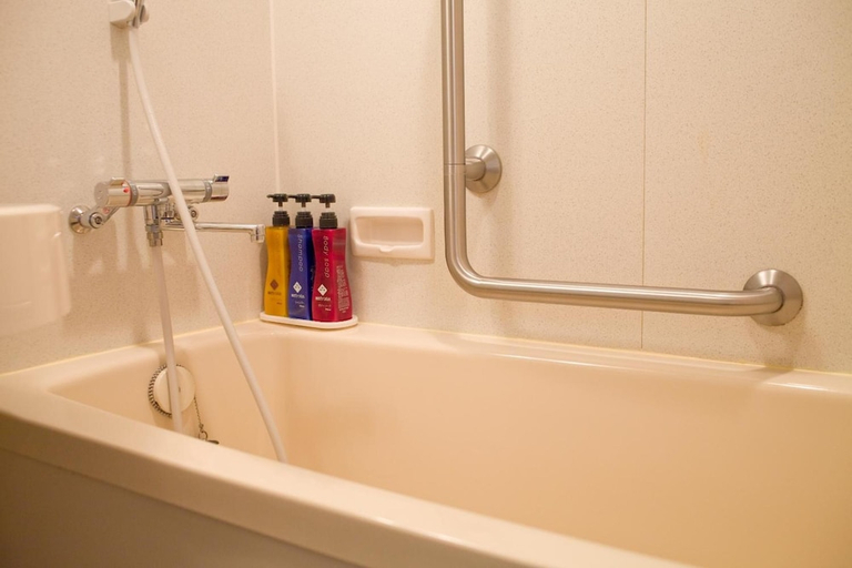 Bathroom 5, Tokyo Green Palace Hotel, Chiyoda