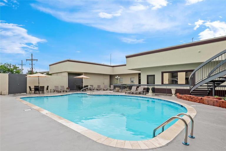 Sport & Beauty, Quality Inn Harvey - New Orleans, Jefferson