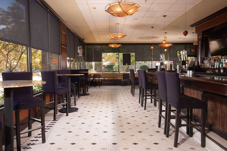 Food & Drinks 4, DoubleTree by Hilton Cleveland Downtown Lakeside, Cuyahoga