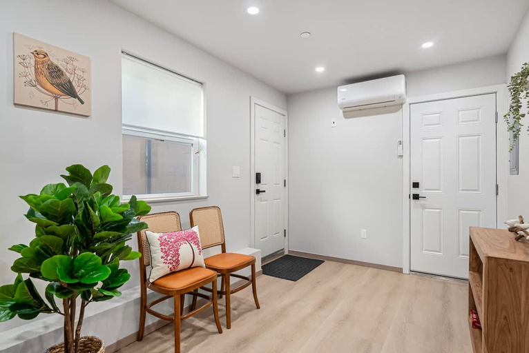 Room 2, 3Br Unit Near Downtown Dalycity, San Mateo