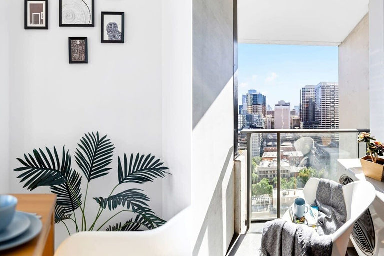 Interior 4, Spacious Southern Cross Stay, Cozy & Central Home, Melbourne