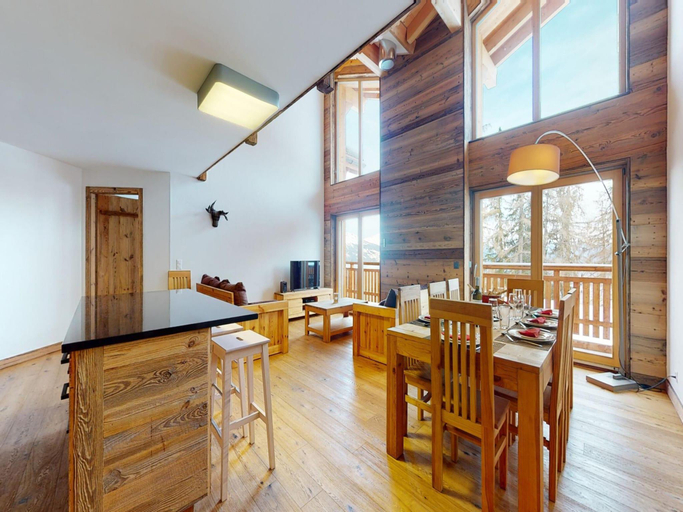 Others 4, Apartment in Ski In Ski Out location, Conthey