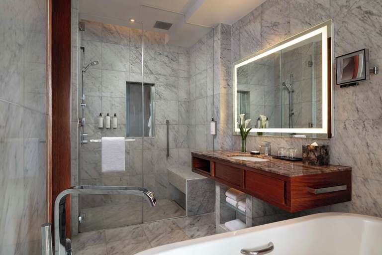 Bathroom 5, Grand Hyatt Manila, Taguig