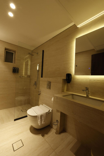 Bathroom 3, G hotel , Salt