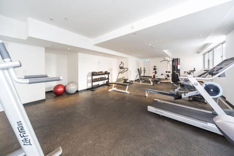 Fitness facility, Stylish Studio With Pool & Gym in Heart of Sydney, Sydney