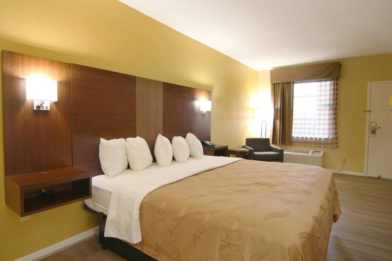 Bedroom 3, Quality Inn & Suites Franklin, Franklin