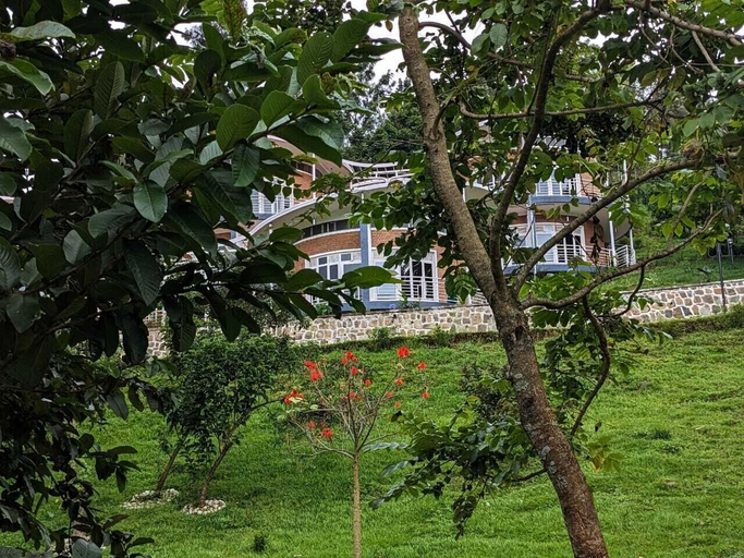 Front of property, Kivu Breeze Hotel, Karongi